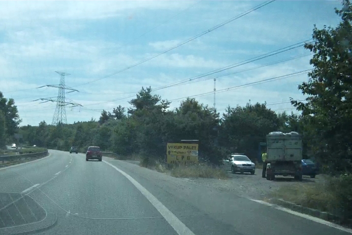 modra-oktavka-pod-cukrakem.jpg