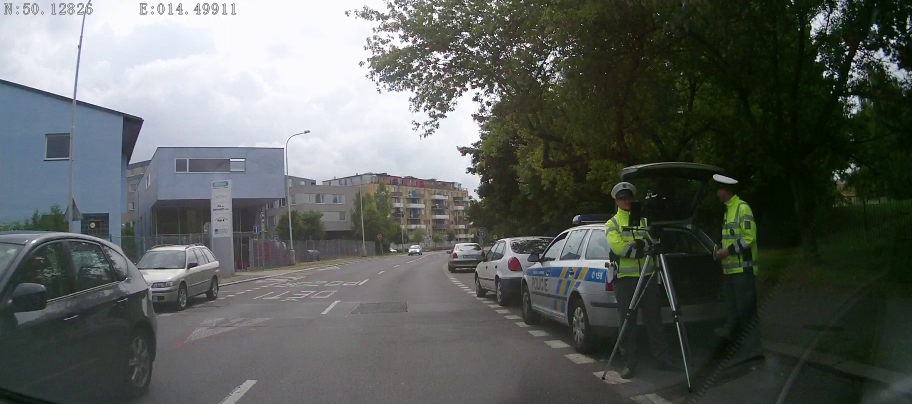 lovosicka-laser-u-skoly-prvni-den-prazdnin.jpg