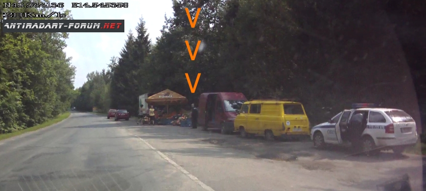 obecni-policie-jesenice-na-nakupu-web.jpg